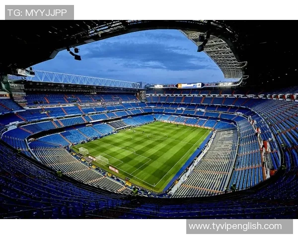 粤语视角下的足球巨星风采解析 从球场到生活的全方位解读